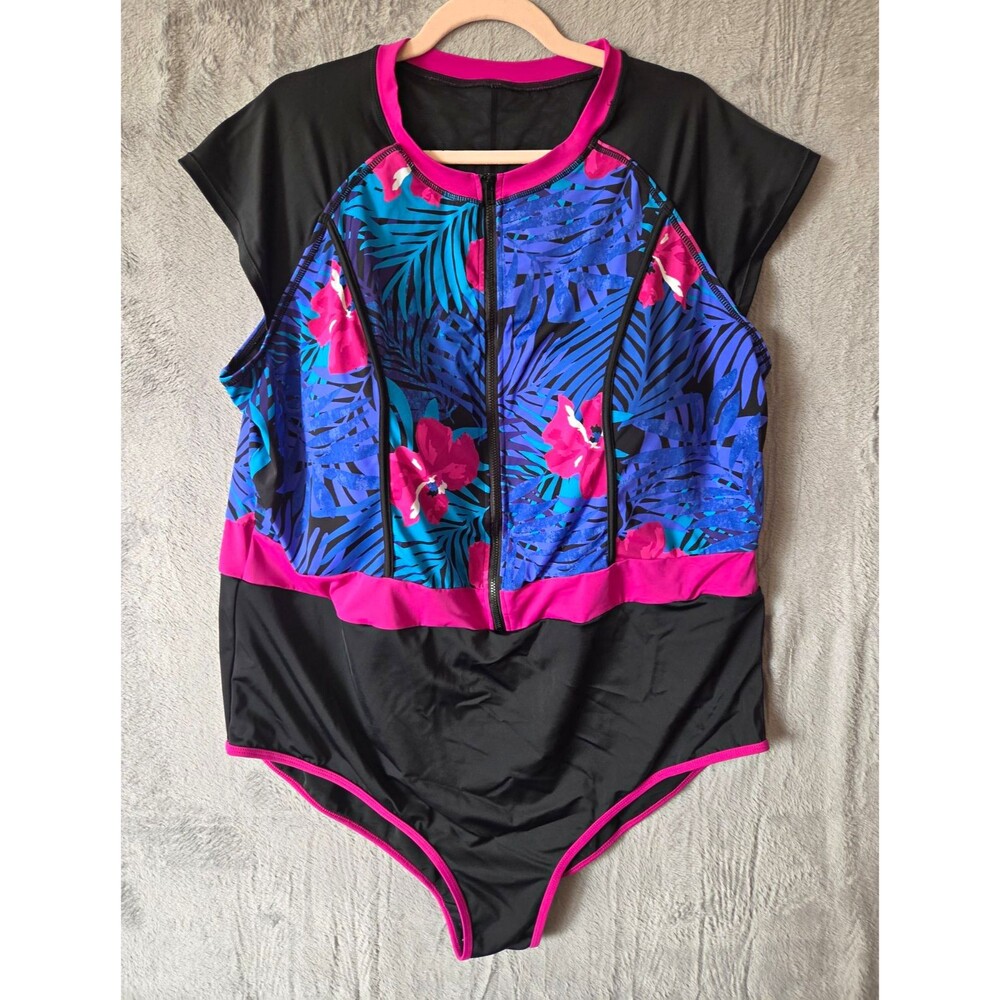 Women's One-Piece Swimsuit 2XL Zip Front Short Cap Sleeve Tropical Floral Padded